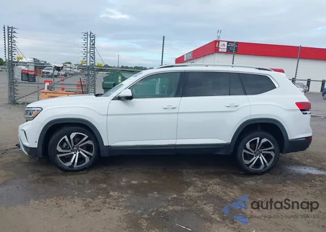 2021 Volkswagen Atlas 3.6L V6 Sel Premium z USA, uszkodzony, nr VIN 1V2TR2CA2MC547731